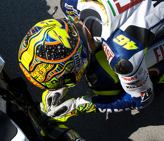 Valentino Rossi praying
